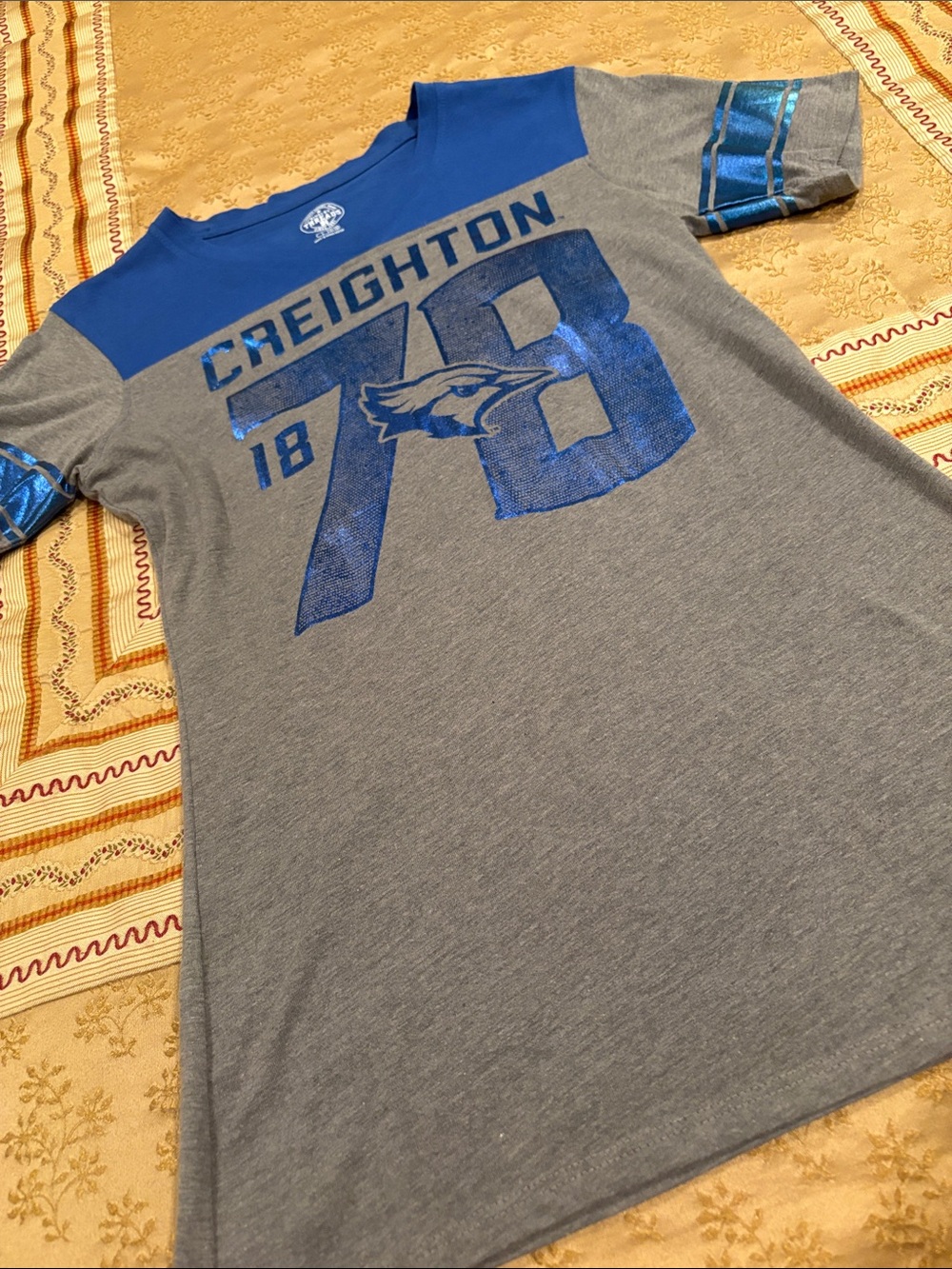 Rivalry Threads 91 Gray and Blue Creighton 78 Short Sleeve Tee, Cotton Blend, L